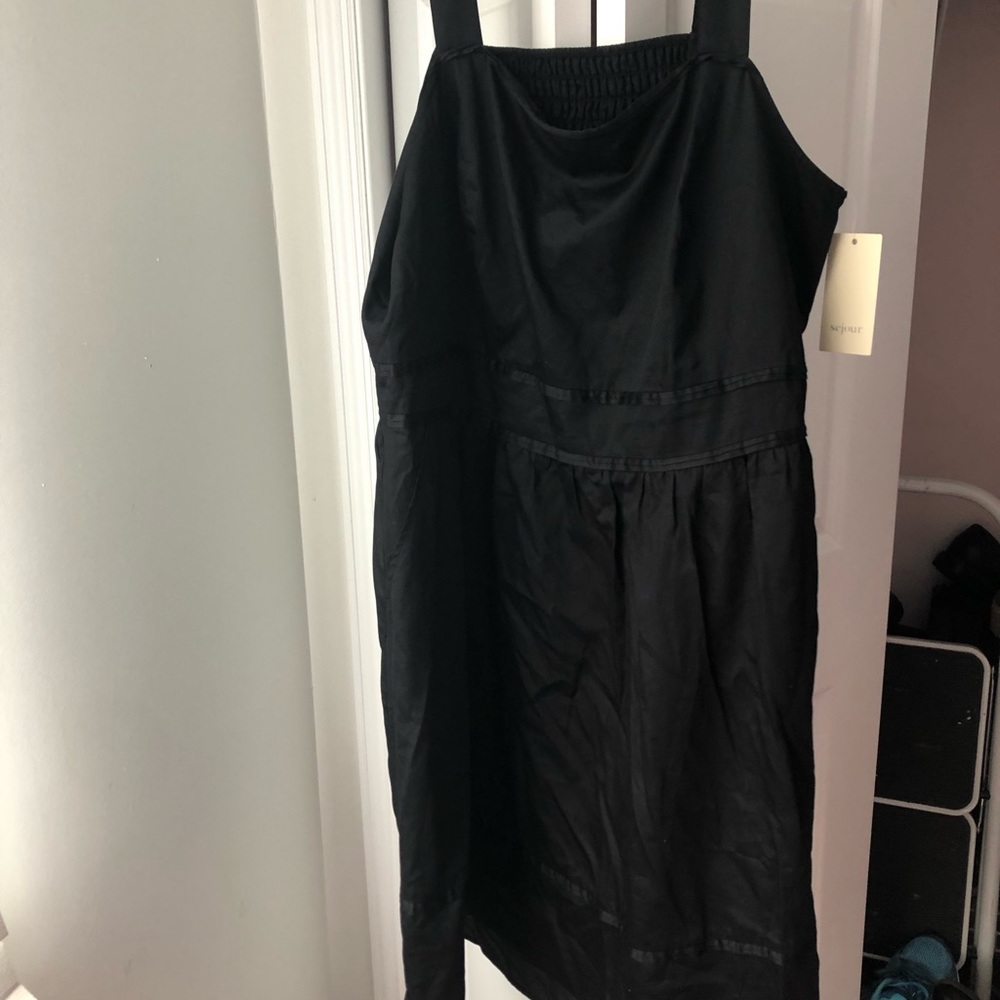 De jour cute black tank dress